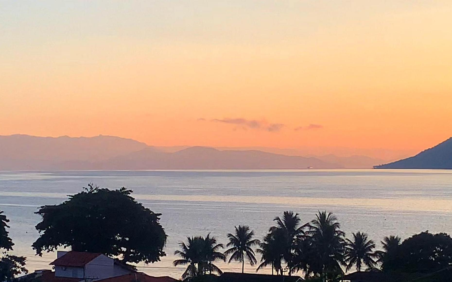 Casa Na Praia Litoral Norte Com Vista Para O Mar Perto Do Centro เซา เซบัสเชียว ภายนอก รูปภาพ